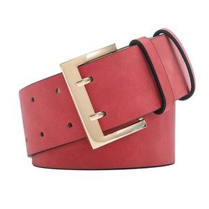 Solid Color Faux Leather Belt With Cold Tone Double
Pronged Buckle